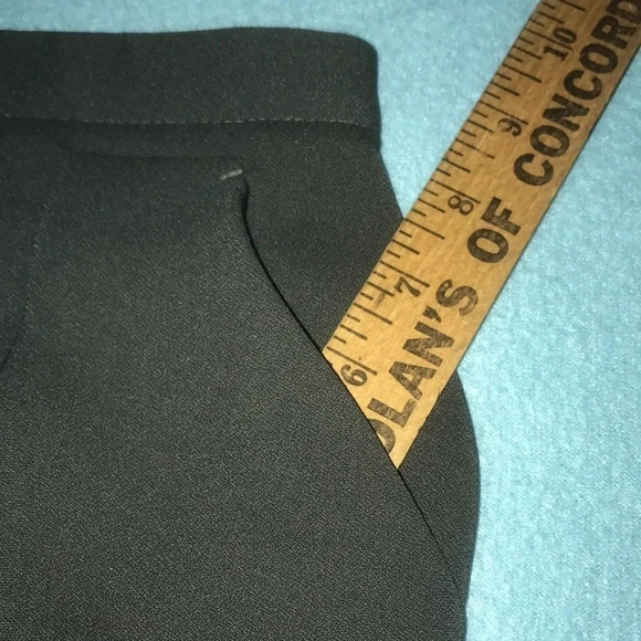 T TAHARI Peter Pan pleated dress pant jogger style high rise office NEW size 6 - Picture 12 of 12